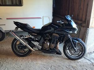 MOTO KAWASAKI Z750S