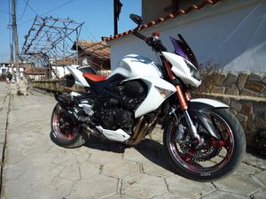 KAWASAKI Z Z1000 ABS →