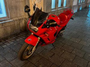 ② SUZUKI GSXF600 1989