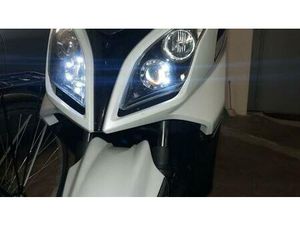 VENDO KYMCO DOWNTOWN 300I ABS (2009 - 17) USATA A NOVARA (CODICE 9907029) - MOTO.IT