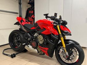 DUCATI STREETFIGHTER V4S