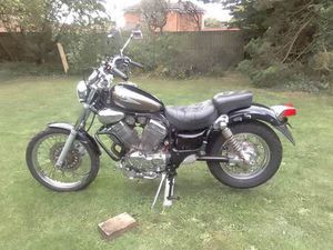 REDUCED YAMAHA XV535 2002 VIRAGO 535 MOT TO 9/26, AS NEW TYRES, CENTRE STAND FITTED £1250 ONO.