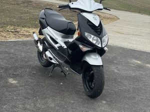 SKUTER PEUGEOT SPEEDFIGHT 2 PLOCK