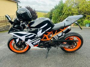 KTM RC 125 2016