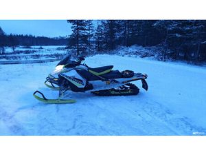 X-RS 850 RAHOITUS JÄRJESTYY