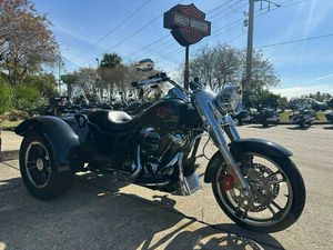 2020 HARLEY-DAVIDSON FREEWHEELER®