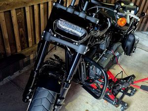 HARLEY-DAVIDSON SOFTAIL FAT BOB