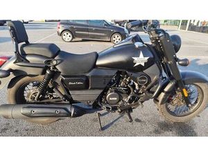 UM RENEGADE COMMANDO 125 BLACK EDITION BARCELOS, VILA BOA E VILA FRESCAINHA (SÃO MARTINHO E SÃO PEDRO)