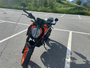 KTM 390 DUKE