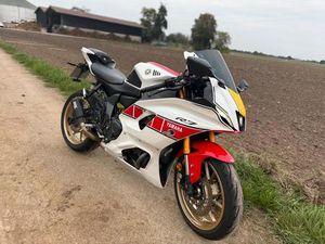 YAMAHA YZF R7 UM/UNFALLFREI TOP ZUSTAND