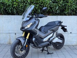HONDA X-ADV * 750* ABS* LED →