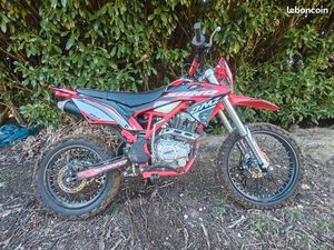 APOLLO SANO DMZ 150 CC ENDURO