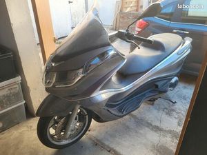SCOOTER PIAGGIO X10 500