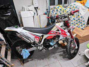 FANTIC 50 CABALLERO SUPERMOTO SM TX180