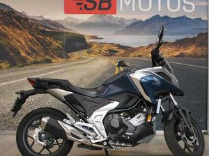 ② HONDA NC750X DCT NC 750 (ANNÉE DE CONSTRUCTION 2024)