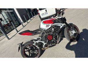 MV AGUSTA BRUTALE 800