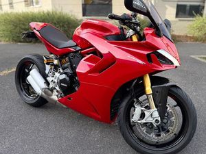 DUCATI SUPERSPORT 950 S A2