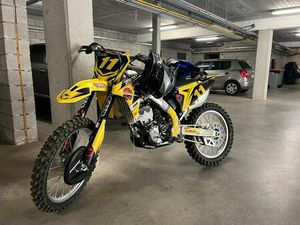 ② SUZUKI RMZ 250 CC 2017 73UUR TIP TOP IN ORDE, UITRUSTING INCL