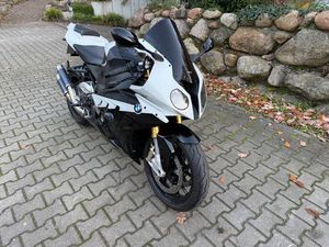 BMW S 1000 RR