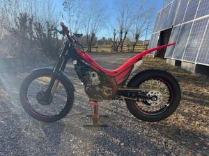 HONDA MIT ZULASSUNG ! MONTESA COTA 4RT 300RR