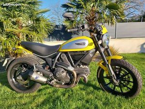 DUCATI 800 SCRAMBLER