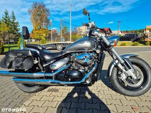 SUZUKI INTRUDER