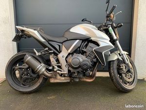 HONDA CB 1000 R