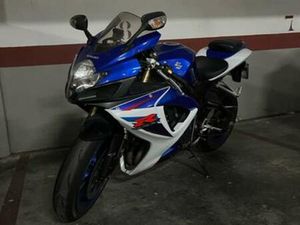 SUZUKI - GSX-R 600 K7