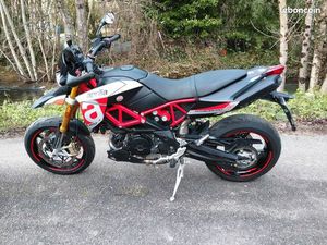 APRILIA DORSODURO 900