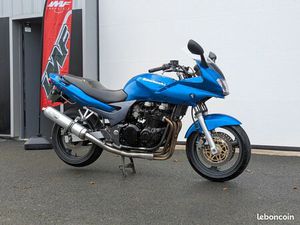 KAWASAKI ZR-7S 750 – 2001 – 45 970 KM – GARANTIE 6 MOIS