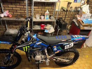 ② YAMAHA YZ 250 2016