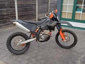 ② KTM ENDURO 250 CC 4 TAKT MET PAPIEREN