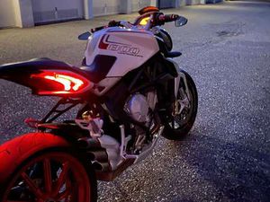 MV AGUSTA DRAGSTER 800 ANNO 2014 ROSSO