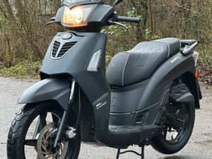 KYMCO PEOPLE S 2017 MAT ZWART BROM IN ZEER GOEDE STAAT — SCOOTERS | KYMCO — MARKTPLAATS