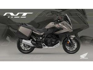 ② HONDA NT 1100 '25 (5250 KM)