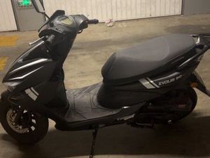 SCOOTER EVOLIS RS