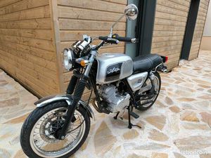 ORCAL ASTOR 125 – PREMIÈRE MAIN