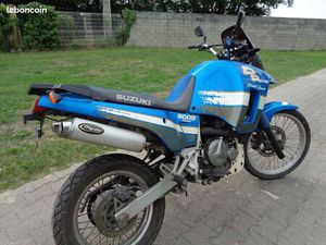 SUZUKI 800 DR S