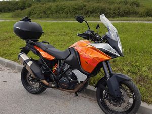 KTM ADVENTURE →