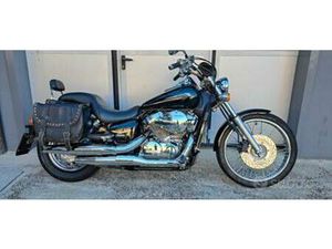 HONDA SHADOW 750