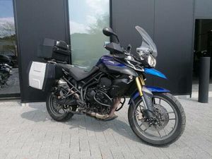 ② PROMO! TRIUMPH TIGER 800 ABS MET GARANTIE!
