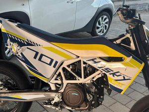 HUSQVARNA 701 2018, HU 07/27, EURO 4