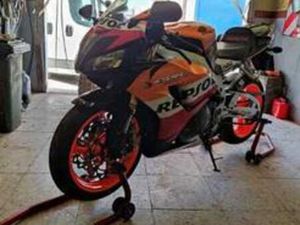 HONDA - CBR 1000 RR