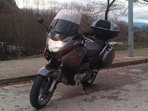 HONDA - DEAUVILLE 700 LIMITADA (A2)