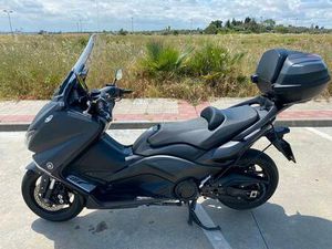 YAMAHA - TMAX 530