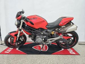 DUCATI - MONSTER 696+ ABS