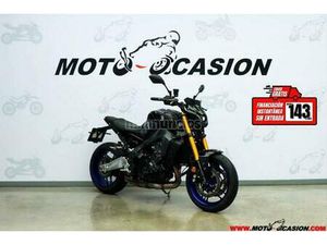 YAMAHA - MT 09