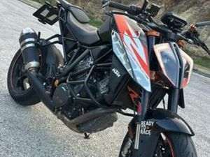 KTM - SUPERDUKE 1290 R