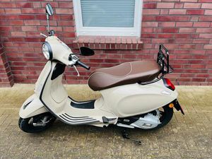 VESPA NEU PRIMAVERA 125 S E5+ AVVOLGENTE BEIGE METALLIC