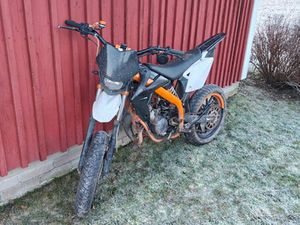 SUPERMOTO